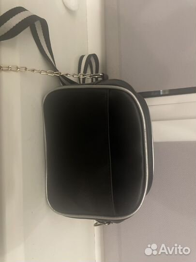 Сумка в виде фотоаппарата