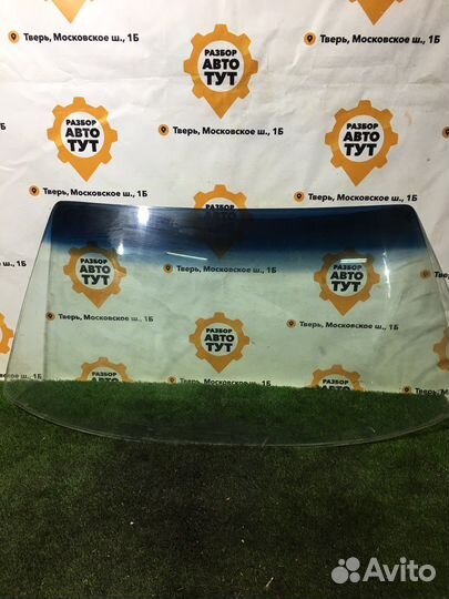 Лобовое стекло Volkwagen jetta 2