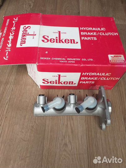 Главный тормозной цилиндр на hiace LH KZH