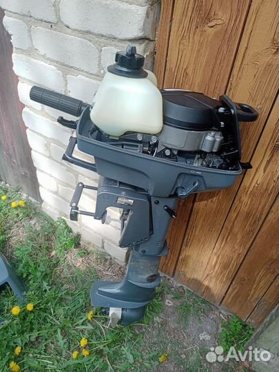 Лодочный мотор ямаха3