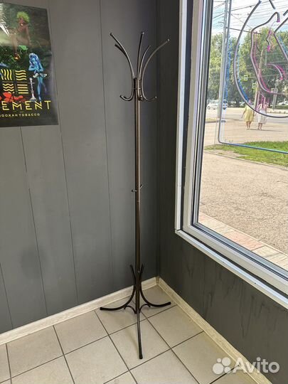 Вешалка напольная