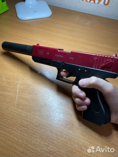 Игрушечный пистолет