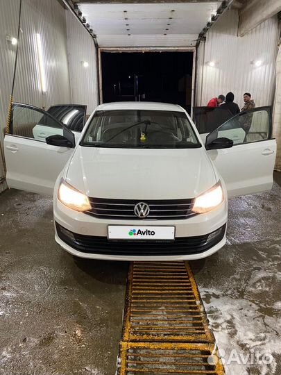 Volkswagen Polo 1.6 AT, 2017, 200 000 км