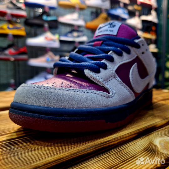 Кроссовки Nike Dunk SB Low Atmosphere Grey