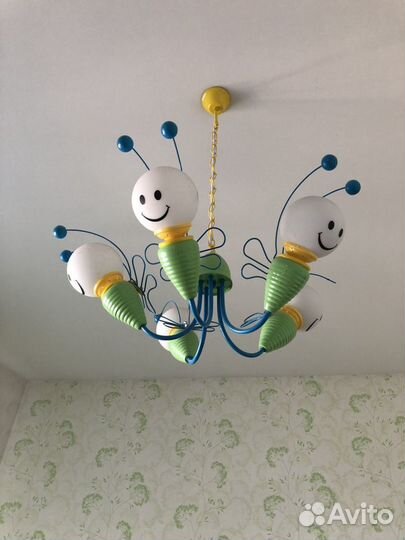 Люстра, светильник настенный и настольный