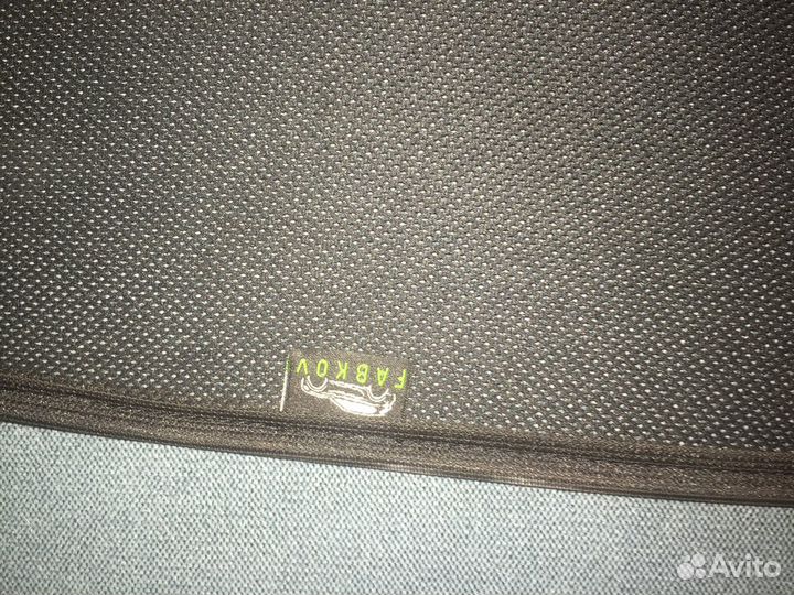 Продам шторки toyota rav 4