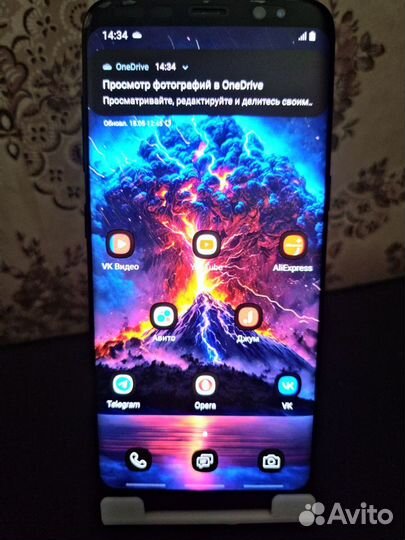 Samsung Galaxy S8, 4/64 ГБ