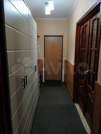 2-к. квартира, 56 м², 3/5 эт.