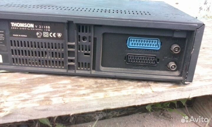 Видеомагнитофон