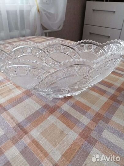 Хрустальная ваза 