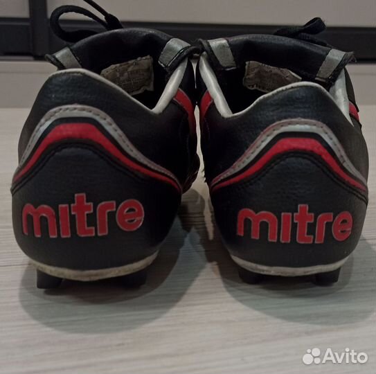 Футбольные бутсы Mitre (шипованные)