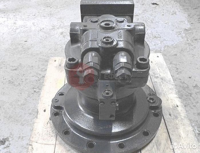 Гидромотор редуктора поворота S255-5 170303-00051