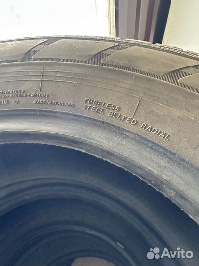 Yokohama BluEarth-Van RY55 215/75 R16C