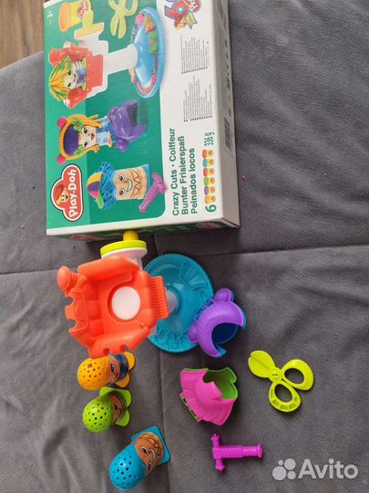 Игровой набор Play-Doh прически