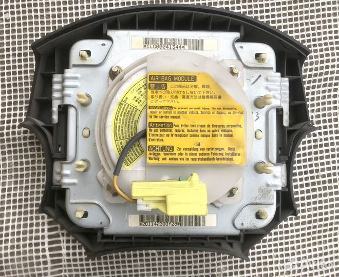 Субару Легаси 2000 г/в подушка безопасности