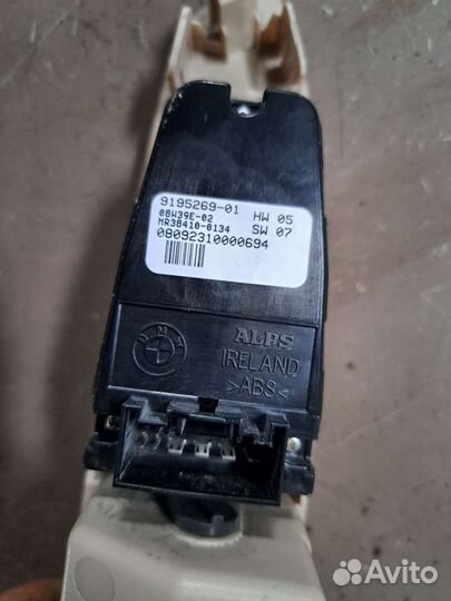 Кнопка стеклоподъёмника задний левый BMW f01