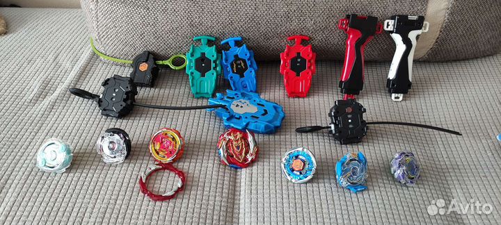 Наборы волчков, машинки хот вилс