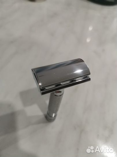 Продам бритву Rockwell 6C