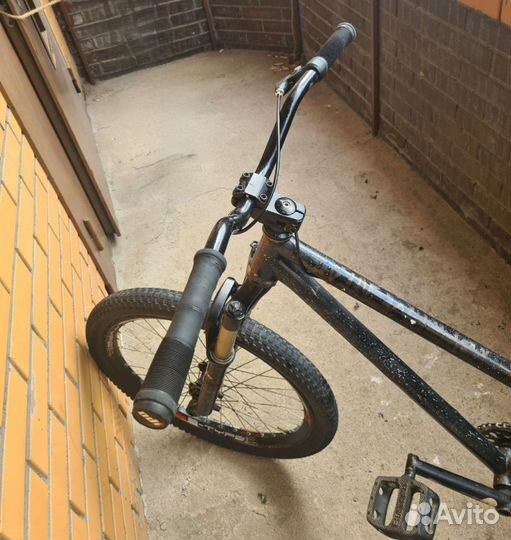 Велосипед мтб стрит дерт(без вилки)