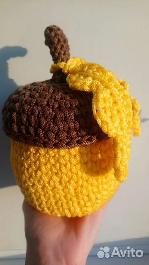 Корзиночка жёлудь