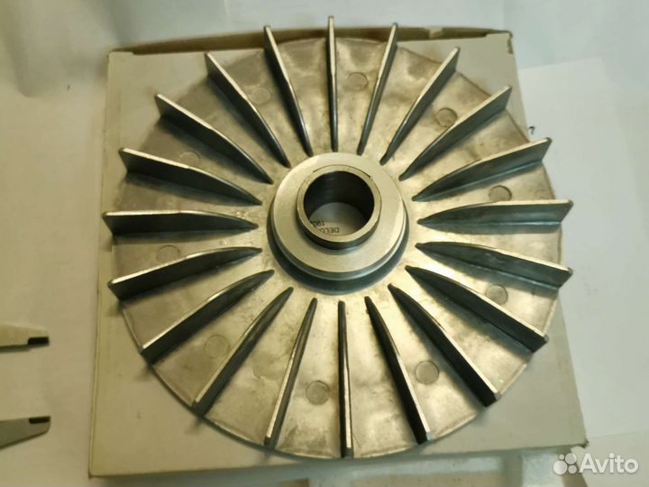 Вентилятор (крыльчатка) генератора Икарус VL-29/Z