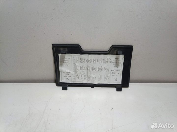 Крышка блока предохранителей Daewoo Nexia