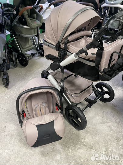 Прогулочная коляска чемодан