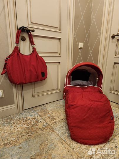 Спальный и сидячий блоки hartan красного цвета