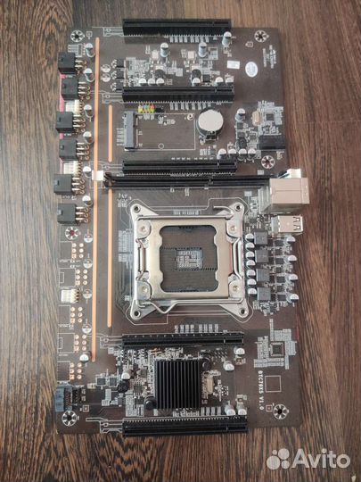 Материнская плата X79 LGA2011