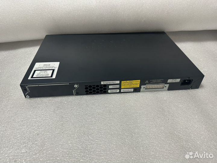 Коммутатор Cisco WS-C2960X-48TD-L