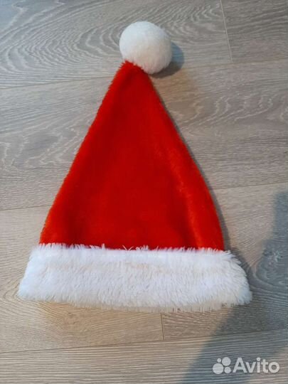 Новогодние шапки,за все четыре