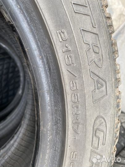 Goodyear UltraGrip 500 215/55 R17