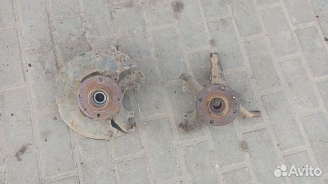 Кулак передний volkswagen golf 2 passat b2 jetta 2