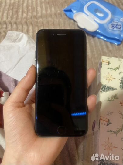 iPhone 7, 32 ГБ