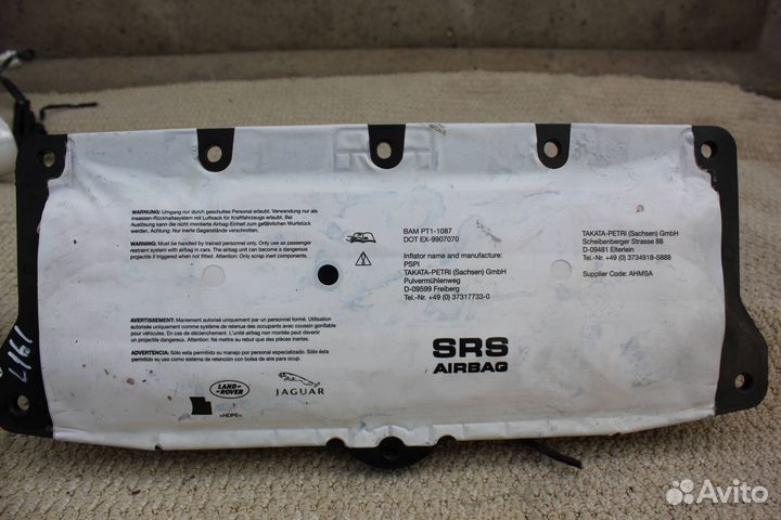 Подушка безопасности в торпедо Jaguar XF (2012)