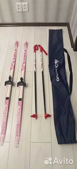 Лыжи детские 140 см, ботинки 33-34, палки,чехол