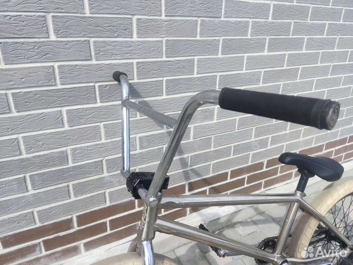 Велосипед BMX