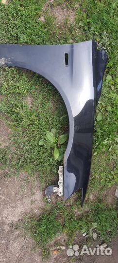 Крыло правое lancer 10