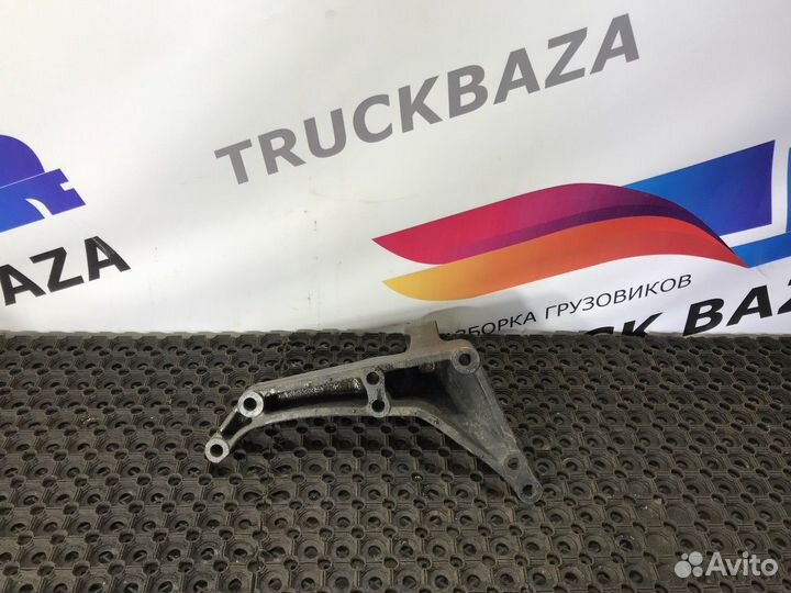 Кронштейн двигателя задний правый Man TGA