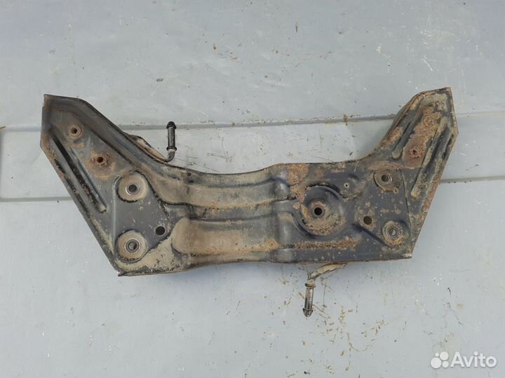 Подрамник Шкода Фабия