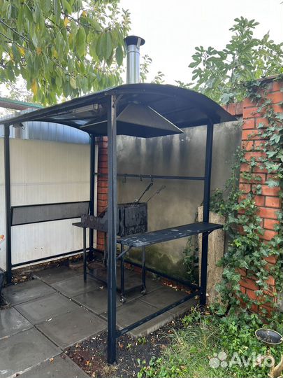 Беседка с мангалом