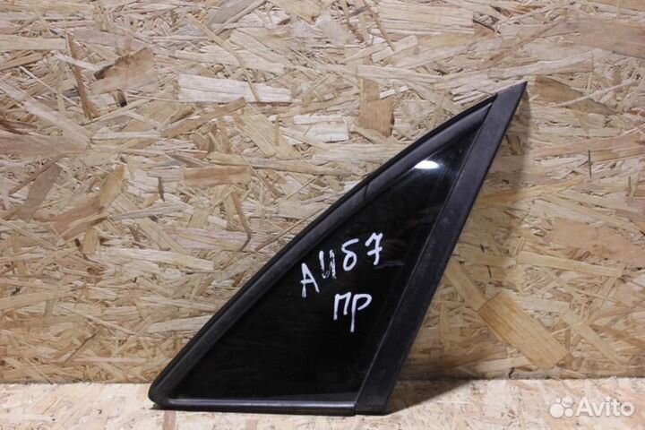 Стекло кузовное глухое заднее правое Audi A4 b7 B7