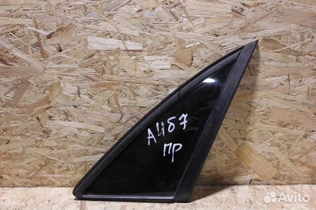 Стекло кузовное глухое заднее правое Audi A4 b7 B7