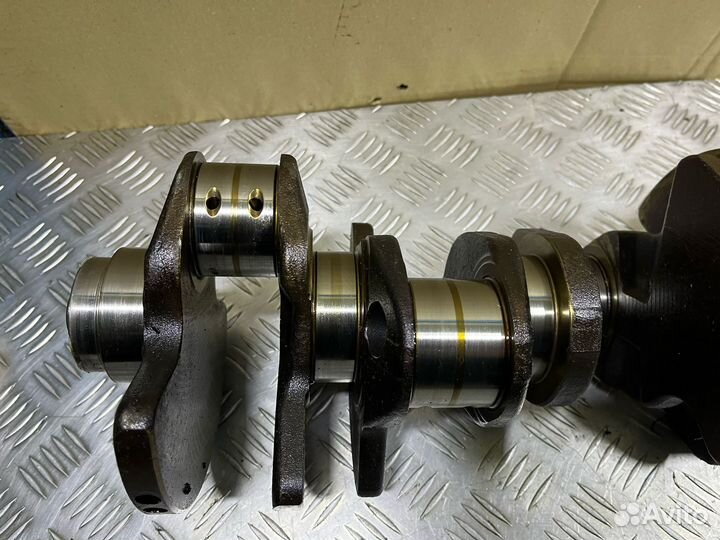 Коленвал Audi 4.2 Q7 A6 A8 VW Touareg