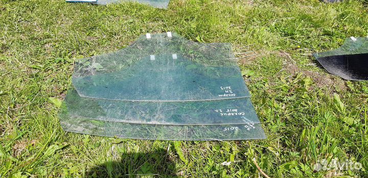 Стекло заднее правое Hyundai Solaris седан