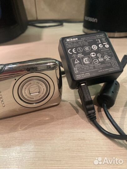 Nikon coolpix s01