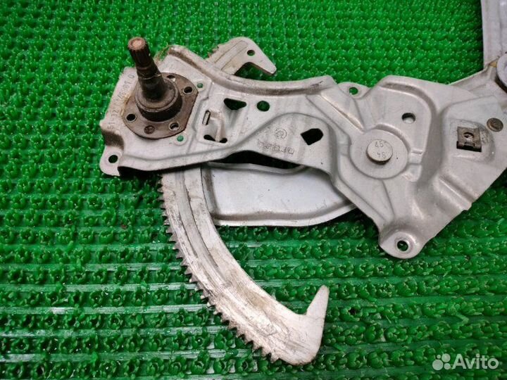 Стеклоподъемник передний левый Bmw 3-Series E36