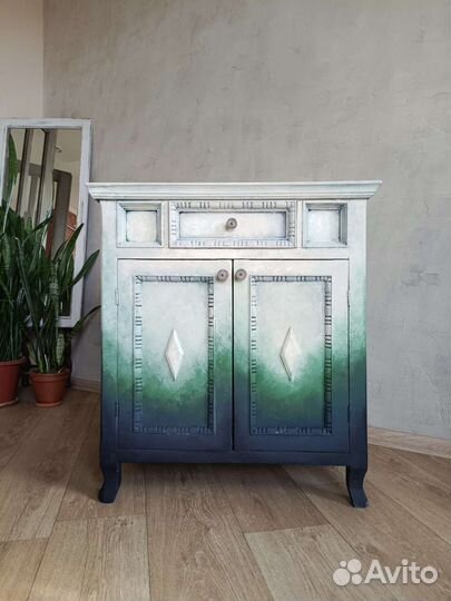 Старинная тумба после редизайна