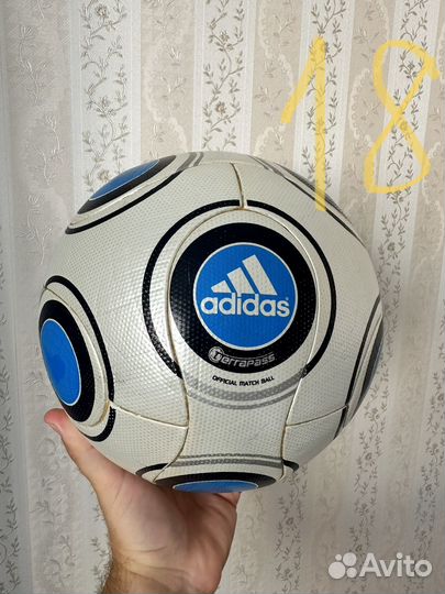 Футбольные мячи оптом