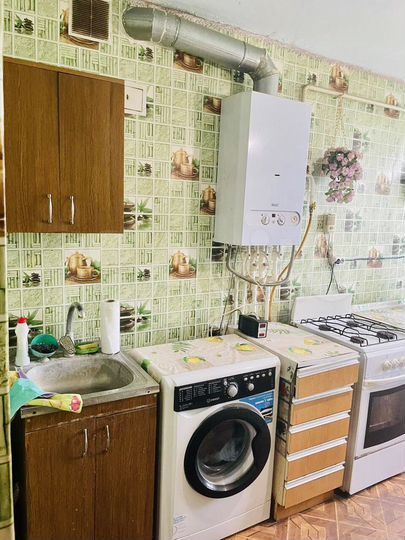 2-к. квартира, 54 м², 1/2 эт.